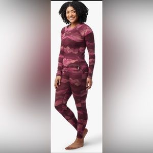 NWT - Smartwool Women's Merino 250 Pattern Crew Base Layer – 100% Merino Wool